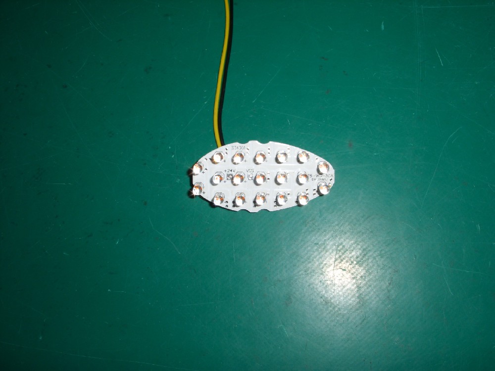 側(cè)轉(zhuǎn)向燈線路扳 3C.A